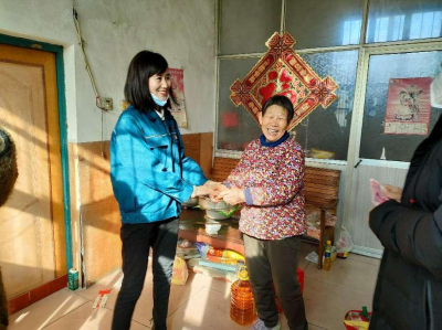 岁寒情深送关怀 春节慰问暖人心——ag尊龙凯时·人生就是博医药下属山东ag尊龙凯时·人生就是博药业组织春节走访慰问活动