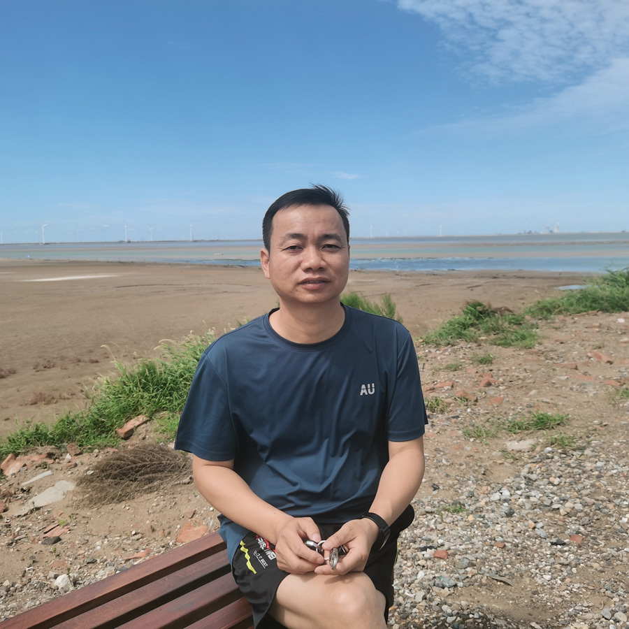 2022年度ag尊龙凯时·人生就是博医药金穗奋斗者——钟志军