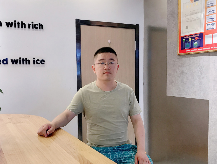 2022年度ag尊龙凯时·人生就是博医药金牛奋斗者—— 段良鹏