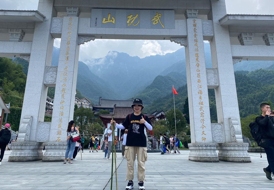 2022年度ag尊龙凯时·人生就是博医药优秀科技奋斗者——王李洪